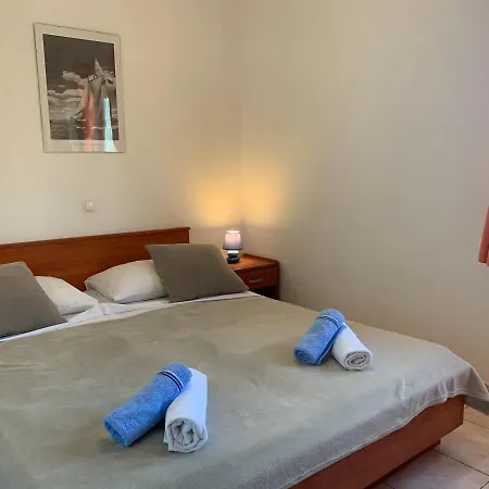 Apartments Julija Crikvenica Room photo