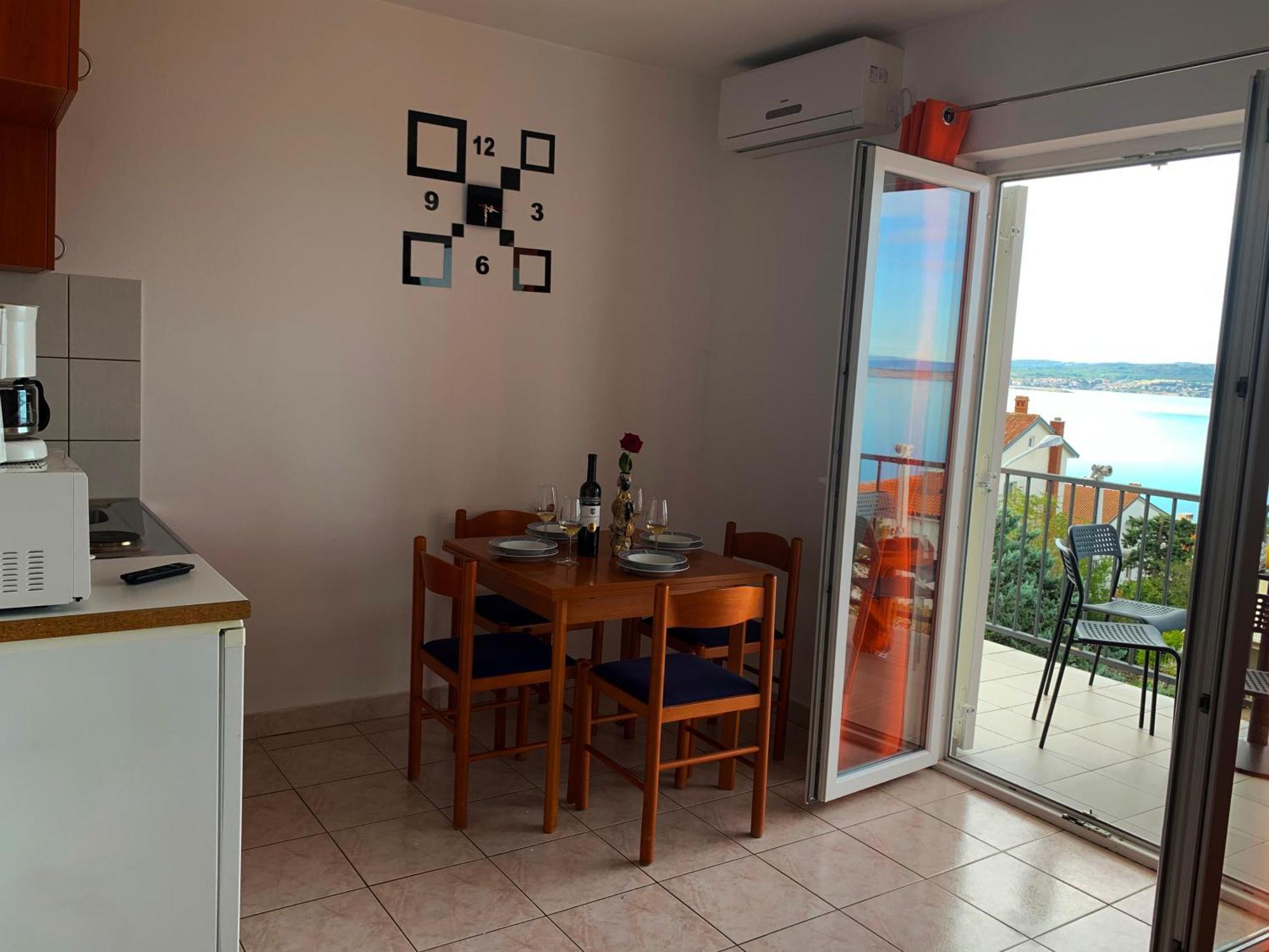 Apartment Julija Crikvenica